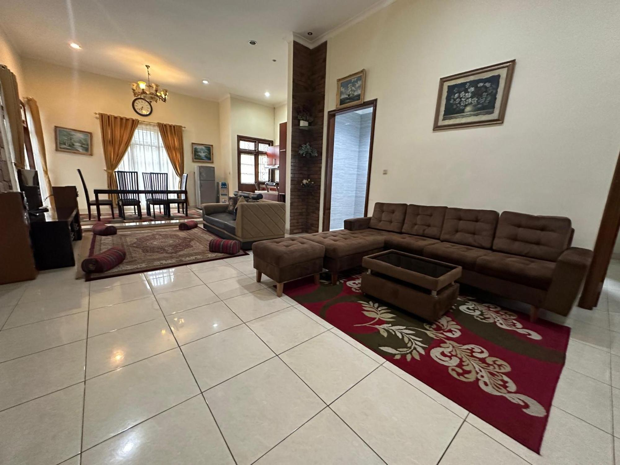 Eton Asia Villas-Kota Bunga Puncak Exterior photo